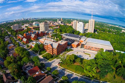 University of milwaukee - These specialized courses may be from either inside Psychology or outside, and many of our students take courses from partner institutions in Milwaukee (including the Medical College of Wisconsin, Milwaukee School of Engineering, Marquette University, etc).